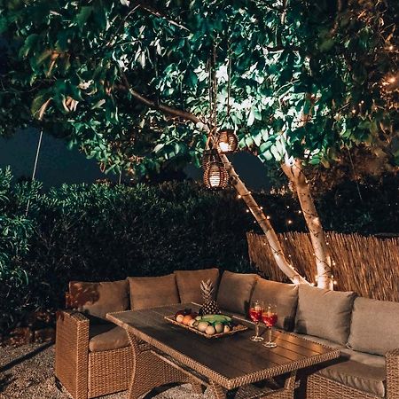 Villa Aspasia With Private Jacuzzi - Oasis Resort Kokkinos Pirgos Exterior photo
