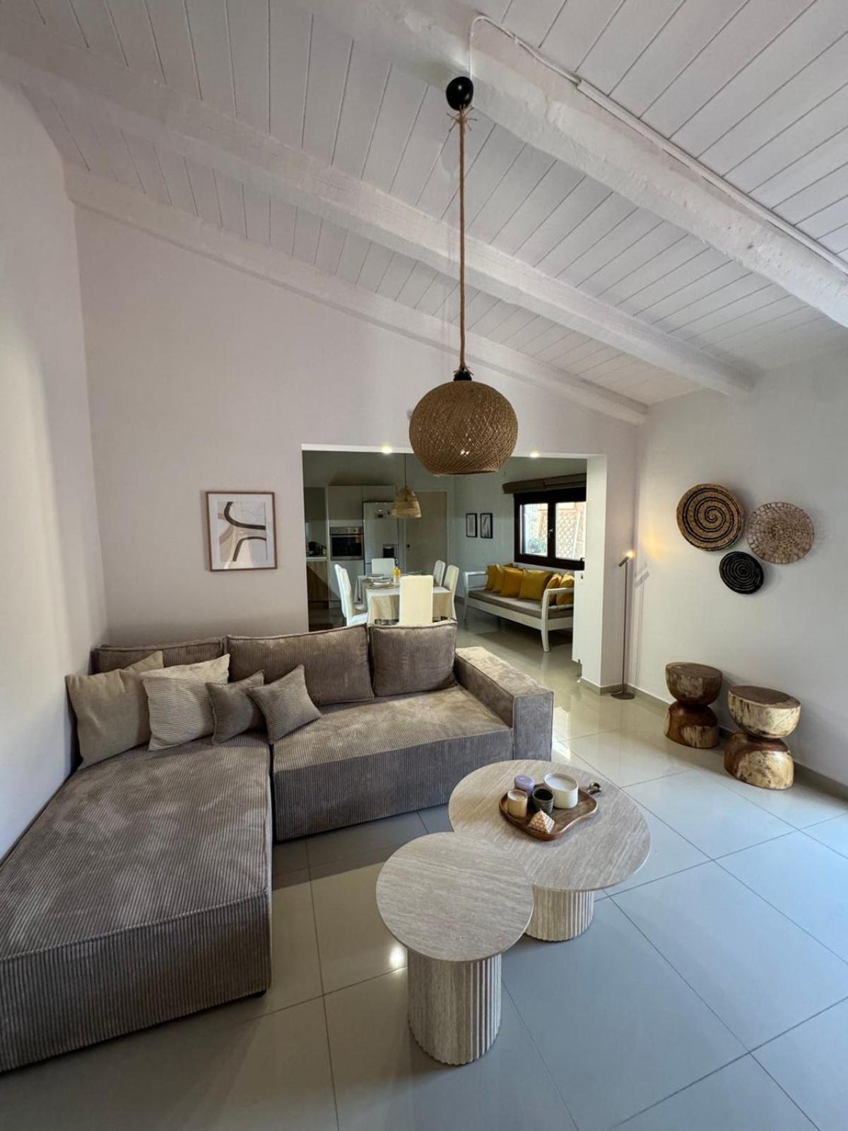 Villa Aspasia With Private Jacuzzi - Oasis Resort Kokkinos Pirgos Exterior photo
