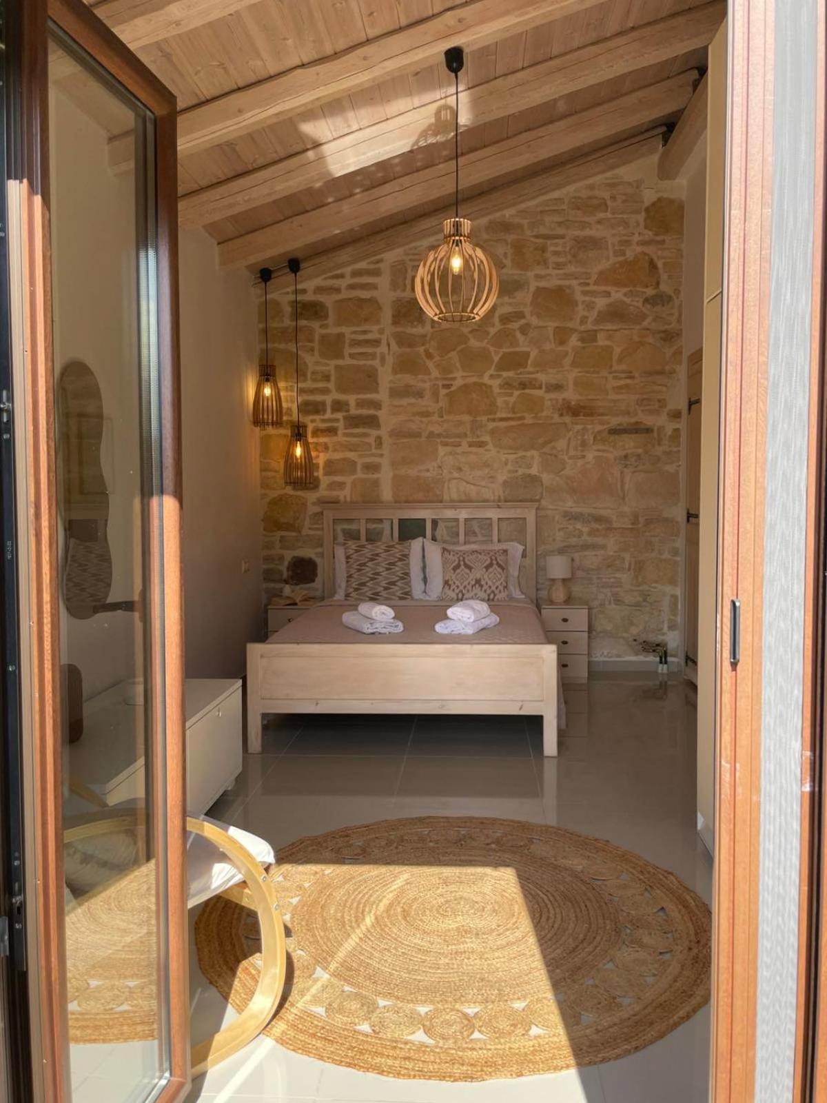 Villa Aspasia With Private Jacuzzi - Oasis Resort Kokkinos Pirgos Exterior photo